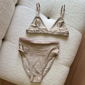 EastnWest Label Beige Classic Spandex Set